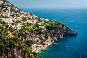 Uitzicht op praiano praiano is een stad en gemeente in de provincie Salerno in het zuidwesten van Italië.